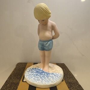 Vintage Beach Boy Figurine Remember When The Sea & Me Roman Inc 1999